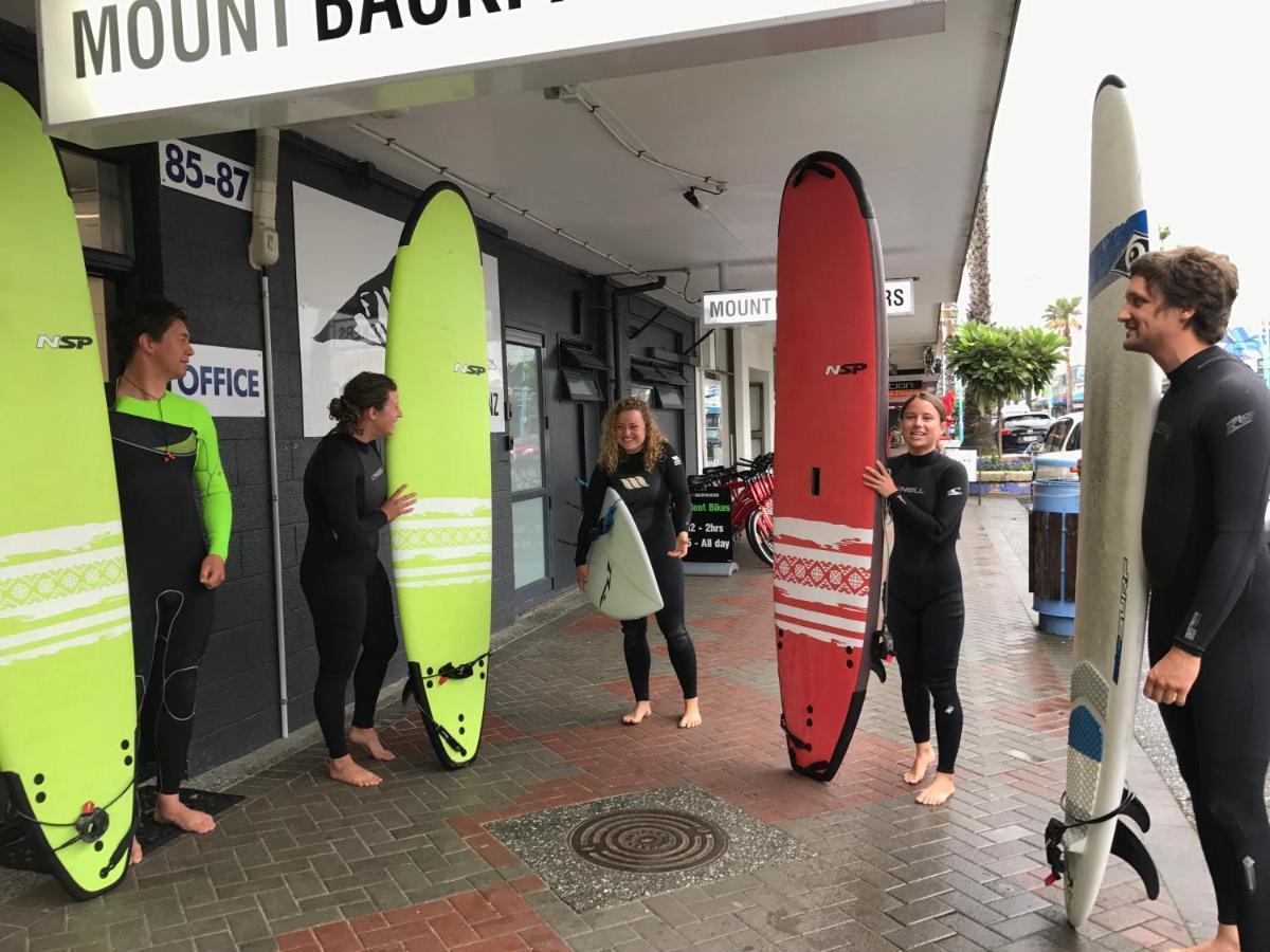 Mount Backpackers Hostel Mount Maunganui Buitenkant foto